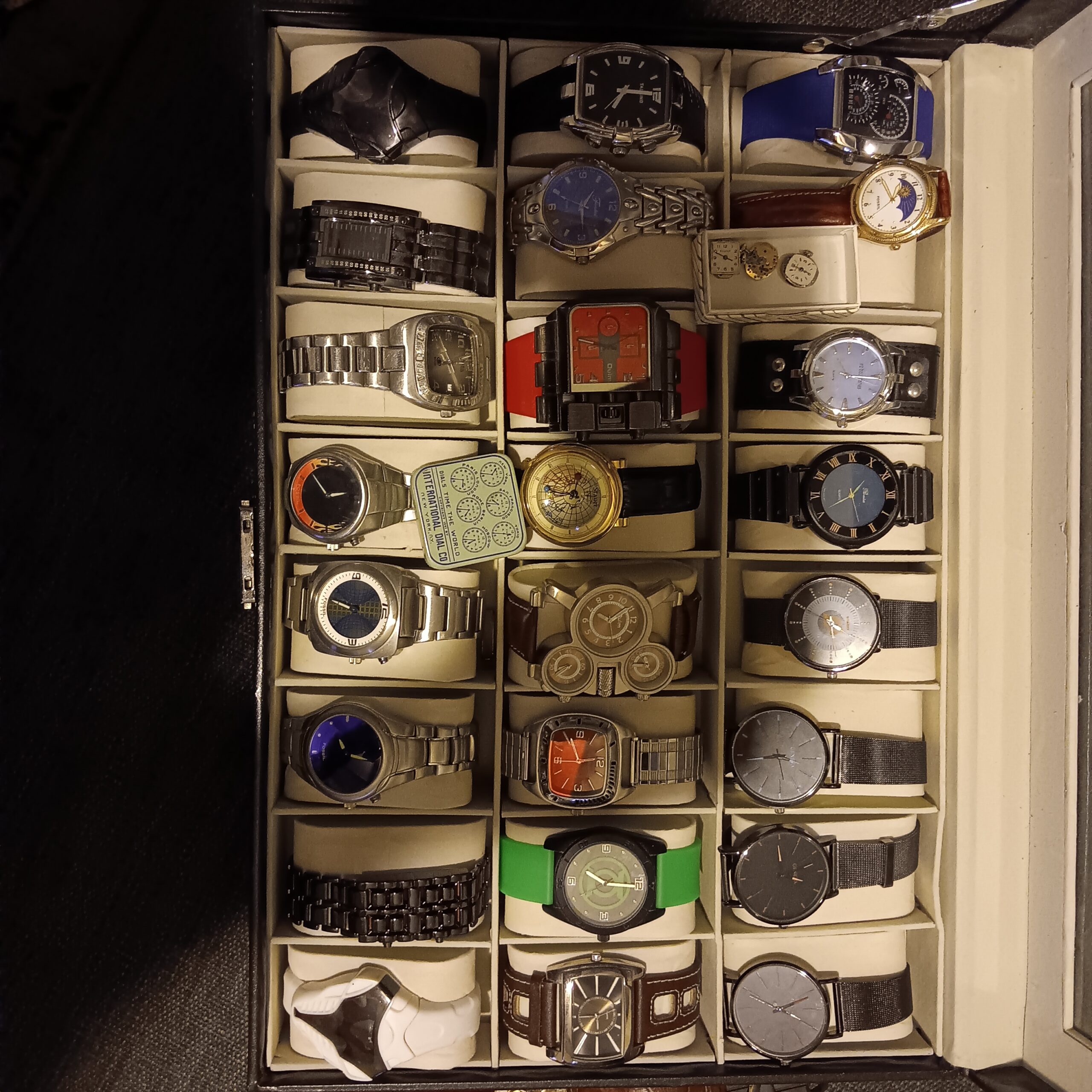 Watches, Fish, Home décor, and more!